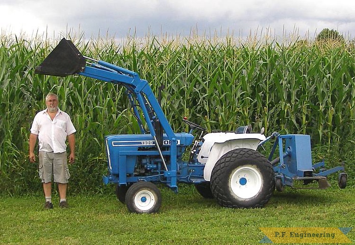 Bruce O. from Lachine, Quebec, Canada built this loader for his Ford 1300 compact tractor | Ford 1300 compact tractor loader_1
