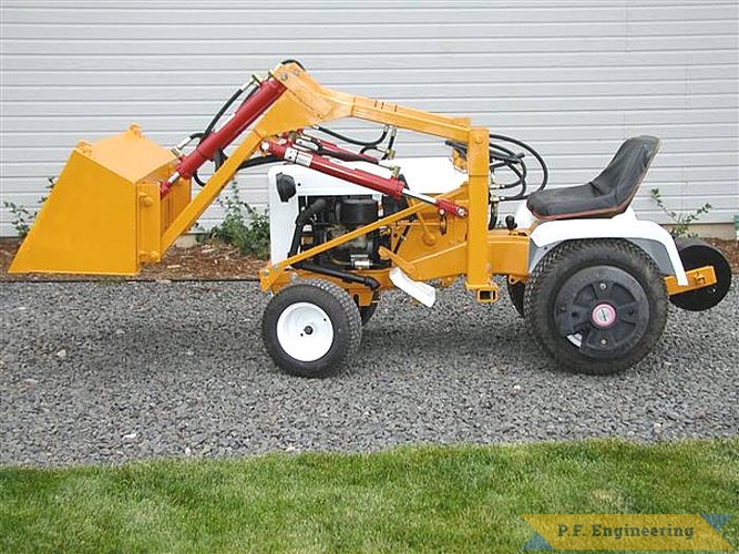 Paul S. from Evans, CO built this front end loader for his Gilson 16 HP garden tractor, nice work Paul! | Gilson 16 HP garden tractor front end loader_5