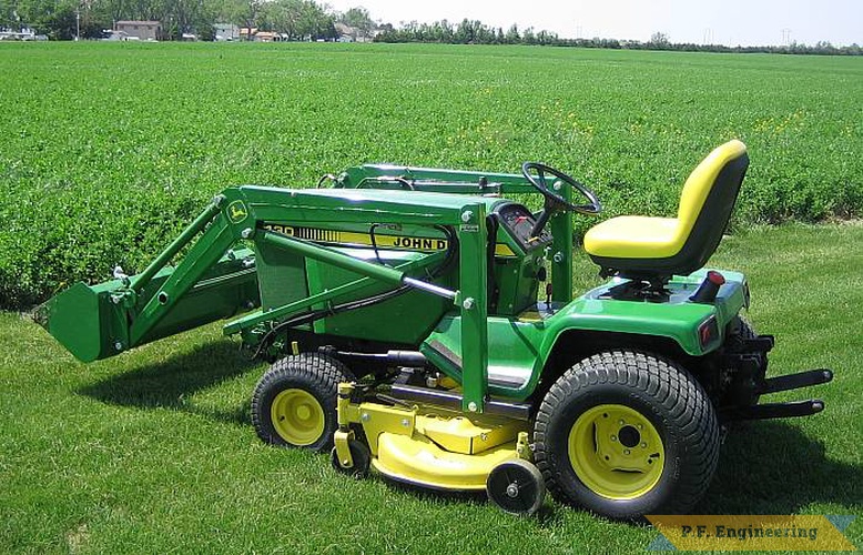 Gerry Brown in Omaha, NE did a great job building this loader for his John Deere 430 Garden Tractor | John Deere 430 Garden Tractor Loader_9