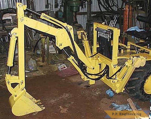Gary's project can also be seen on the Machine Builders Network.com website. awesome job Gary! | Custom Built Tractor Micro Hoe_6