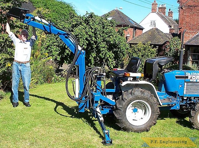 Paul W. from Staffordshire, United Kingdom built this great looking Micro Hoe for his Ford 1220 compact Diesel 4WD tractor | Ford 1220 compact tractor Micro Hoe_2