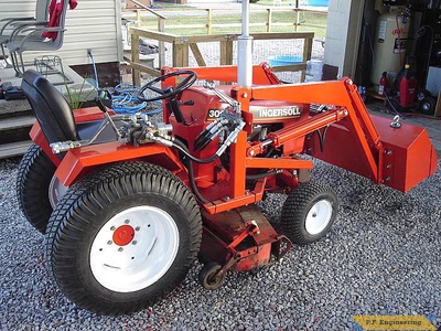 Case Ingersoll 3018 garden tractor loader_2
