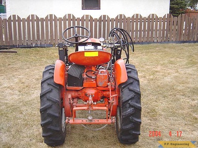 Economy Power King compact tractor loader_5